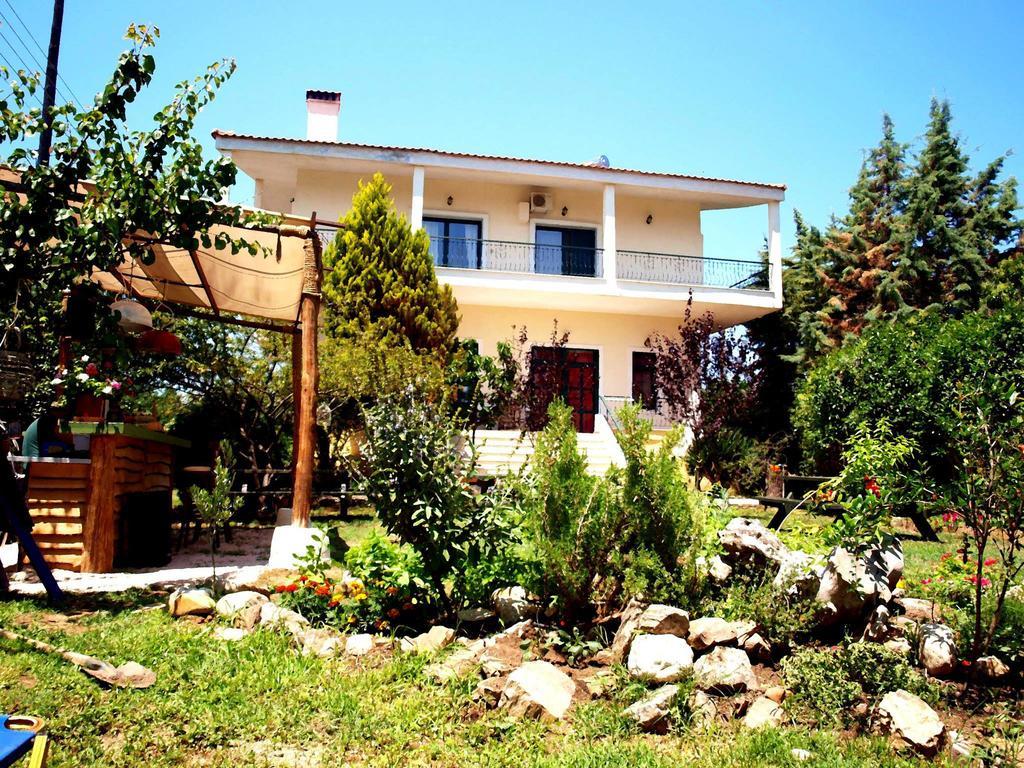 The White Rabbit Guesthouse Eco-Lodge "Cosy Apartment" Psakoudia Extérieur photo